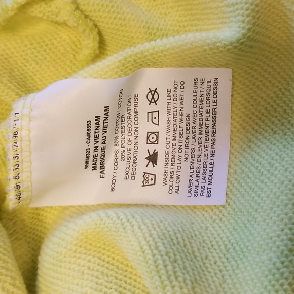 Nike Icon Clash Animal Print  Crewneck Longsleeve Yellow Lime Green Sweatshirt - Picture 9 of 10